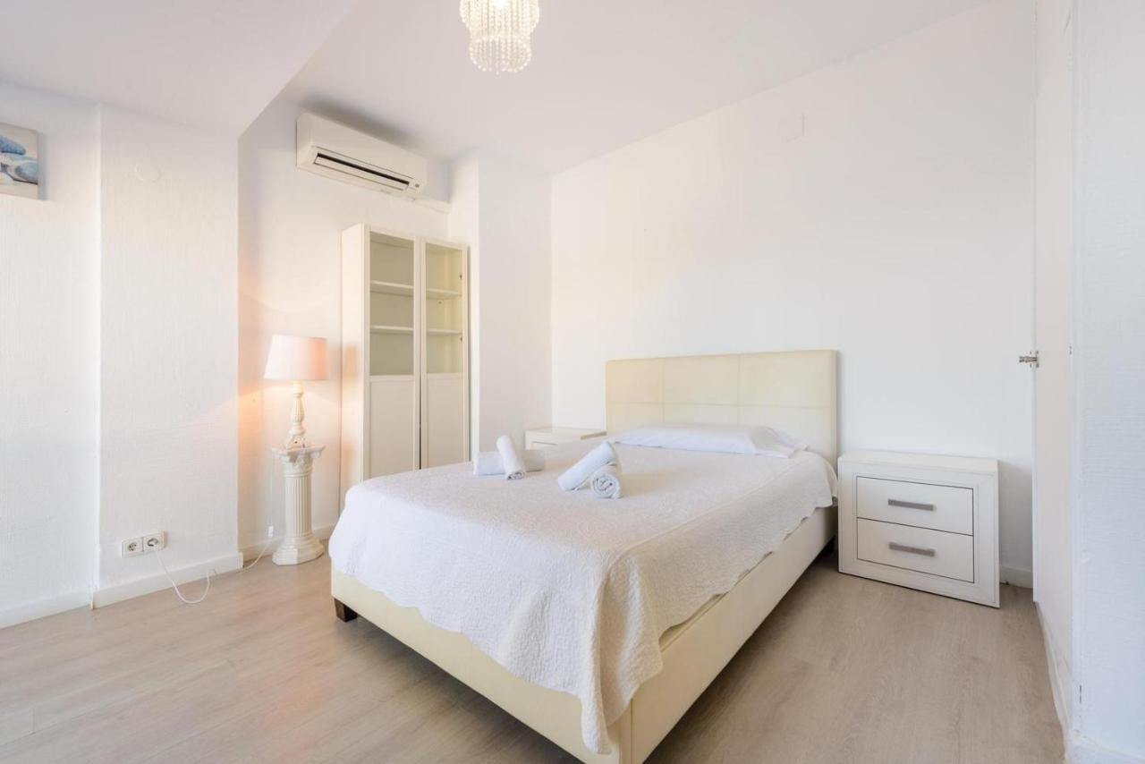 Jacaranda Apartments & Studios Es Cana 外观 照片