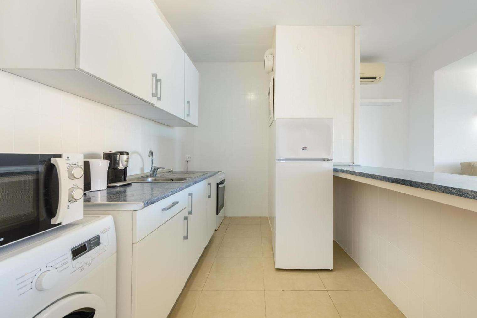 Jacaranda Apartments & Studios Es Cana 客房 照片