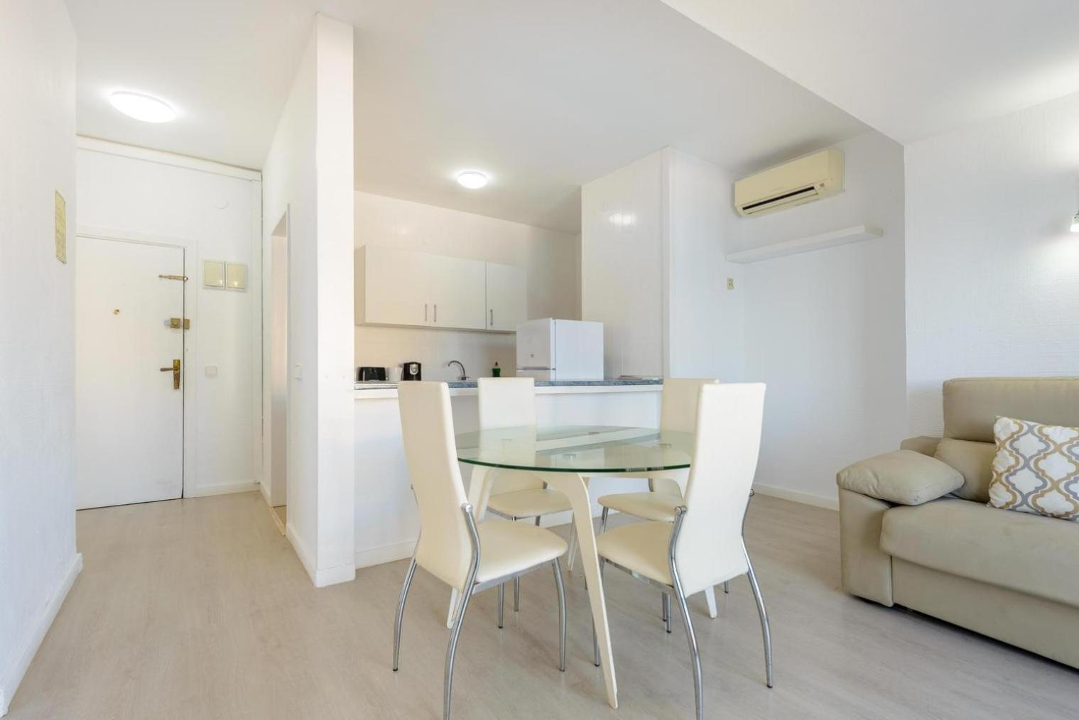Jacaranda Apartments & Studios Es Cana 客房 照片