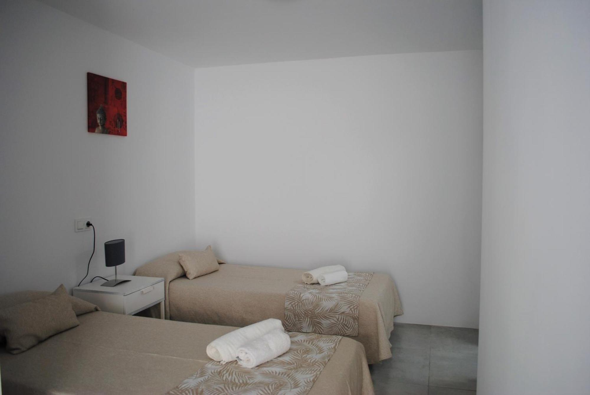 Jacaranda Apartments & Studios Es Cana 外观 照片